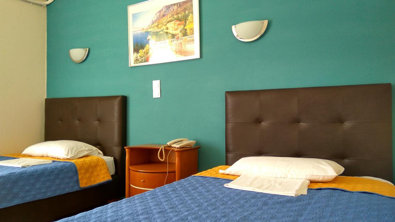 Hotel Anesi 2*