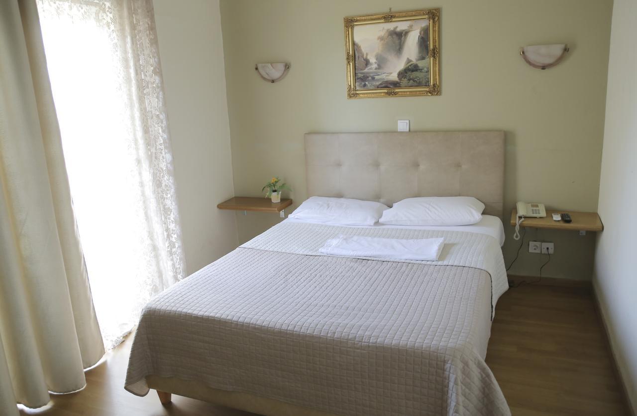 Anesi Hotel 2*